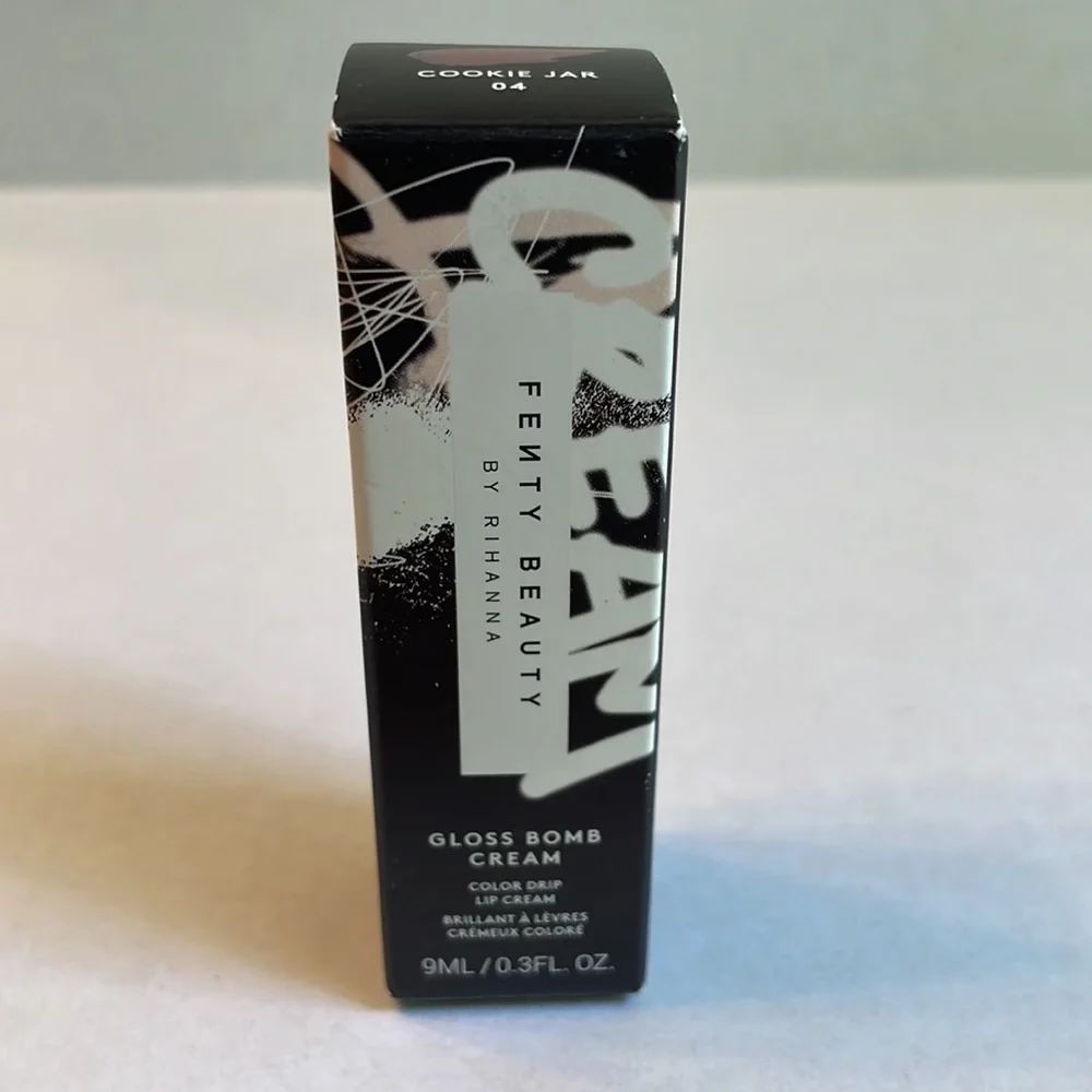 FENTY BEAUTY by Rihanna   Gloss Bomb Cream Color Drip Lip Cream